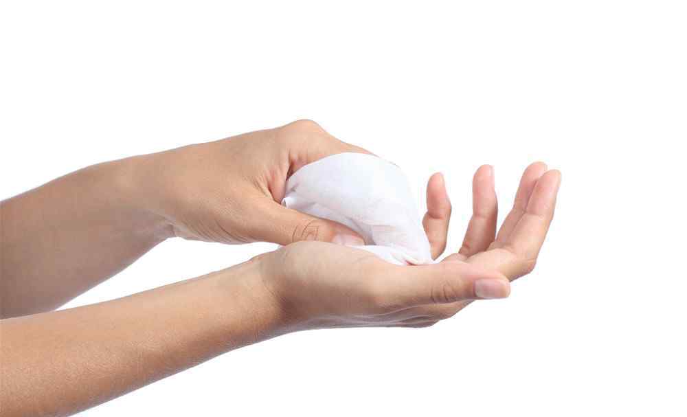 湿巾的作用 小小一张消毒湿巾 大大的用途