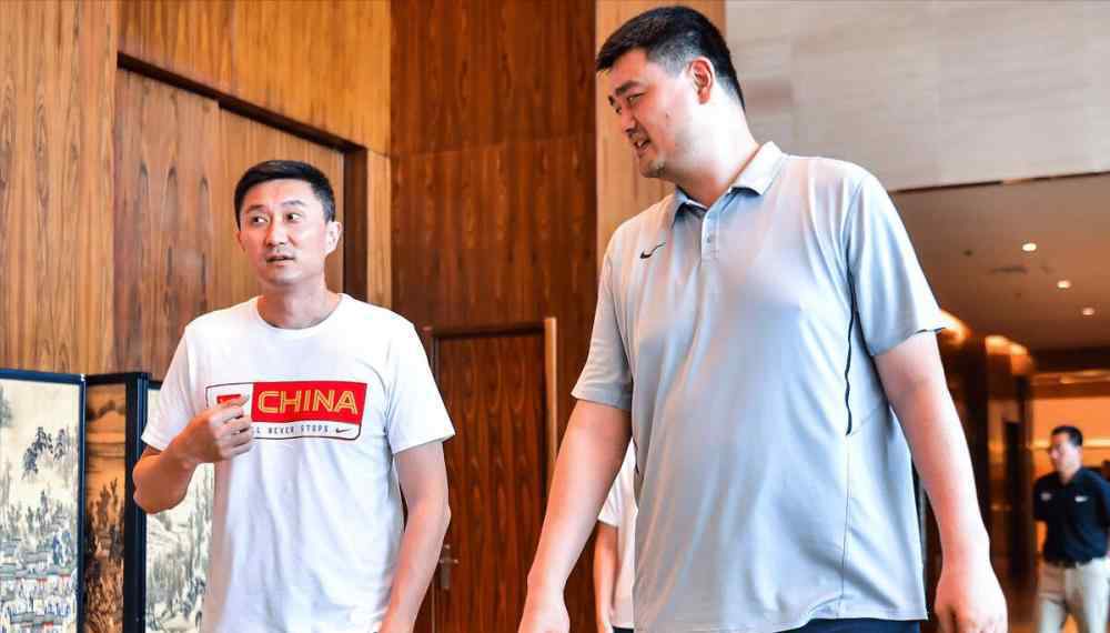 中国篮球国家队员名单 中国男篮27人名单出炉 广东6人辽宁4人 3名非CBA球员入选