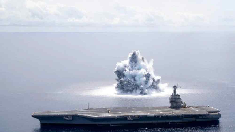 近失弹 为何美军要炸自己的全新航空母舰 了解「全舰冲击测试」